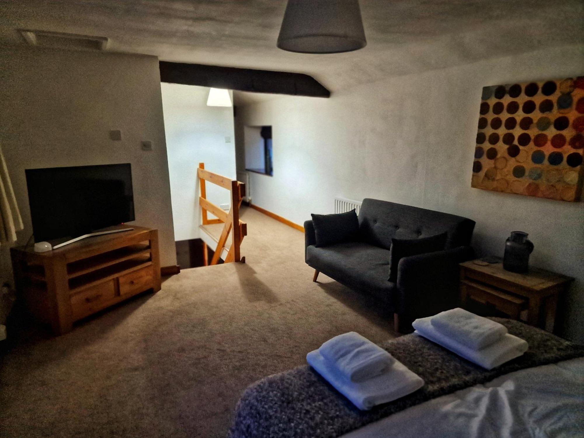 The Lodge@ Beechwood House Mossley Екстериор снимка