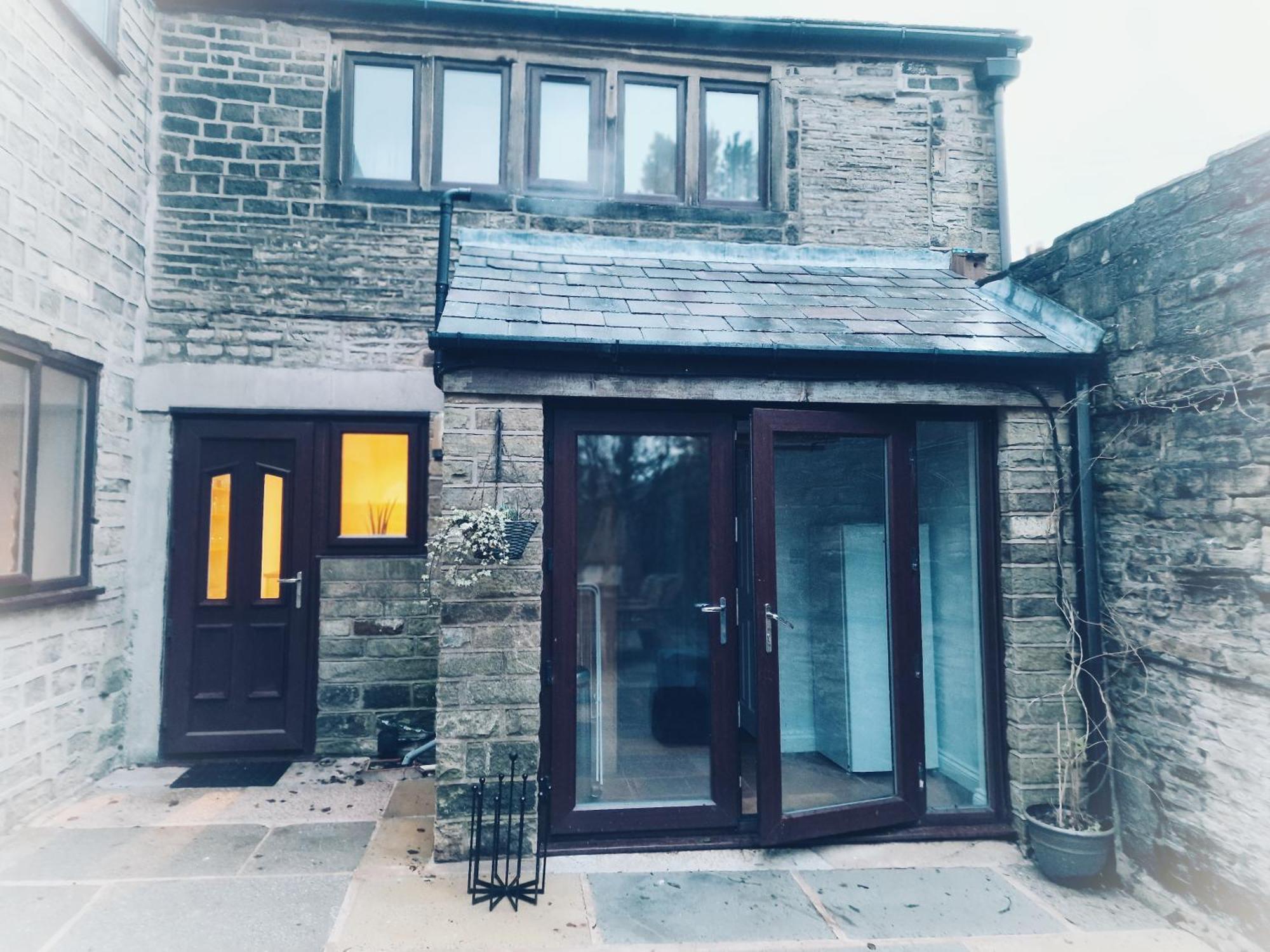 The Lodge@ Beechwood House Mossley Екстериор снимка